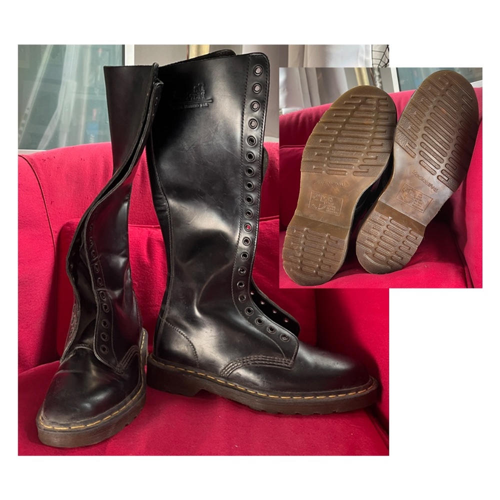 Doc Martens Black 20 Hole Boots: UK 7 US Men 8 US Women 9: Worn Once : No Laces